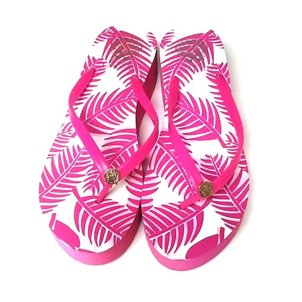 Women's Vince Camuto pink palm leaves sandals Sz 9